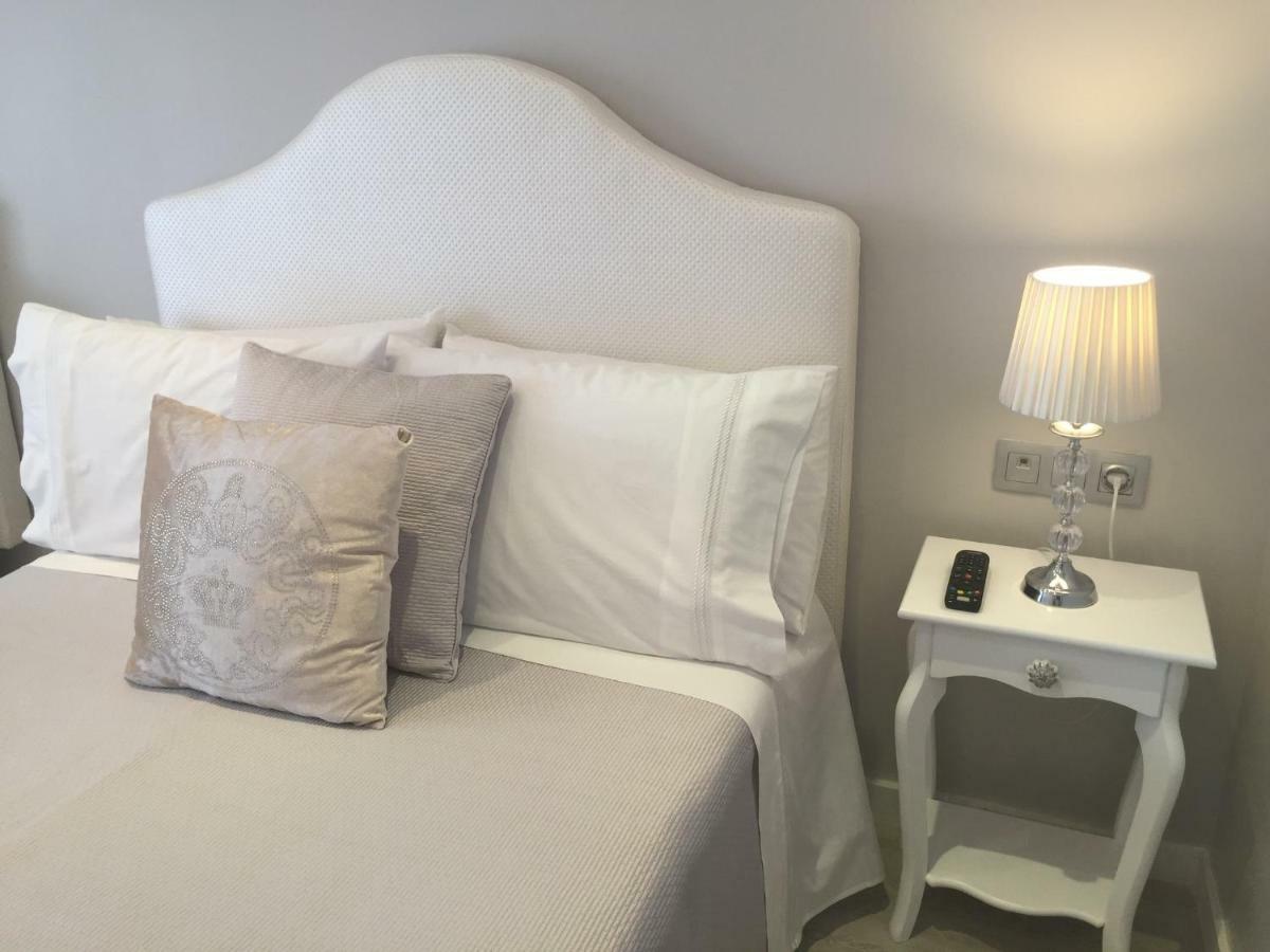 Luxury Suite Hotel Puerto Banus 마르베야 외부 사진